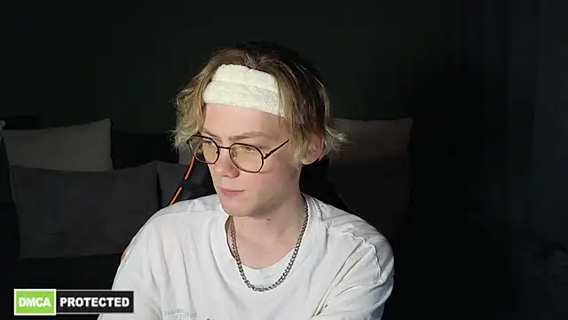 Keytaro online show from April 7, 1:06 am