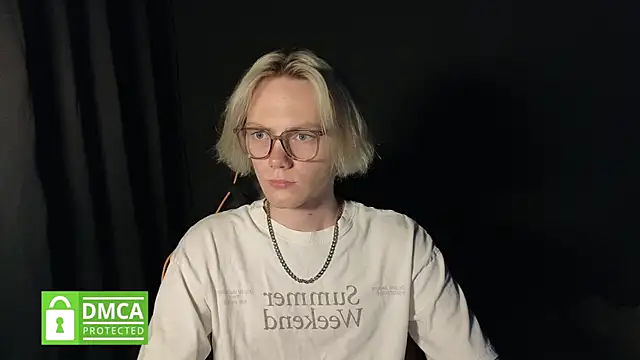 Snapshot of Keytaro chatting on July 14, 9:09 pm Keytaro online show from July 14, 9:09 pm