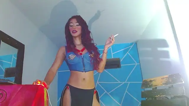 Snapshot of aranza_ts chatting on March 4, 6:19 am aranza ts online show from March 4, 6:19 am