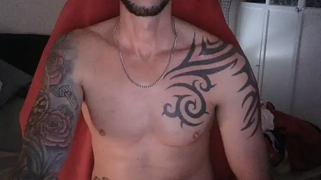 Snapshot of gabrielsaiyann chatting on February 15, 8:13 am gabrielsaiyann online show from February 15, 8:13 am