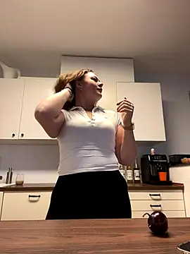 Fancy-Francy online show from November 25, 1:33 pm