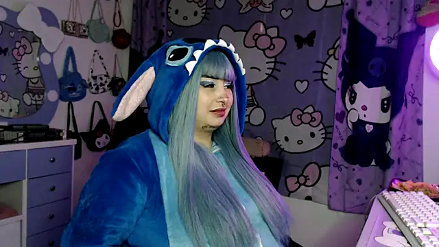 Snapshot of lussyevans24 chatting on February 8, 4:16 am lussyevans24 online show from February 8, 4:16 am