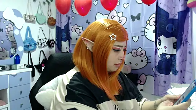 Snapshot of lussyevans24 chatting on February 18, 2:07 am lussyevans24 online show from February 18, 2:07 am