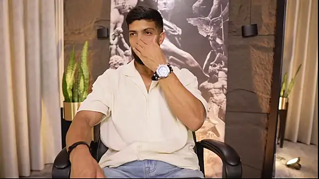 DannSaenz online show from March 11, 2:56 pm