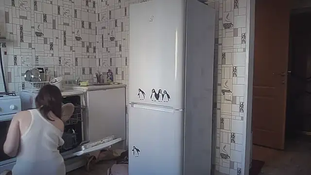 Diamond Tyler online show from February 6, 6:07 am