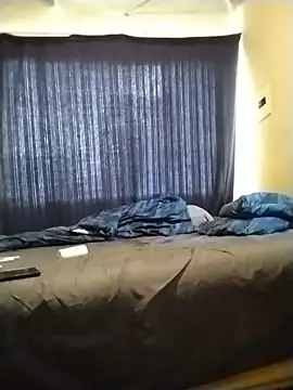 Convertiblechulo online show from December 17, 4:56 am