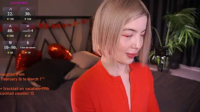 LindaThacker online show from February 12, 4:18 am