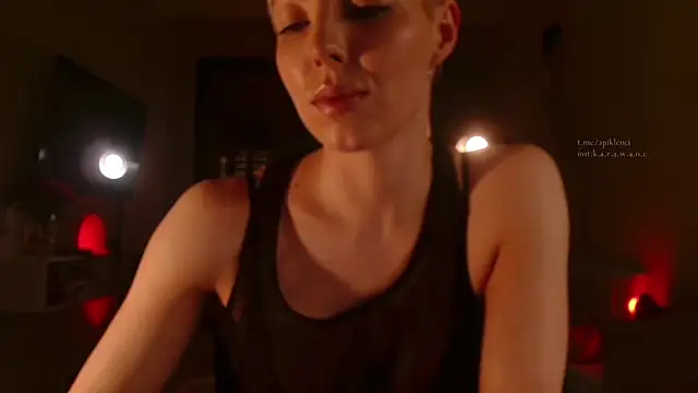 Snapshot of spiklencii chatting on February 27, 4:51 pm spiklencii online show from February 27, 4:51 pm