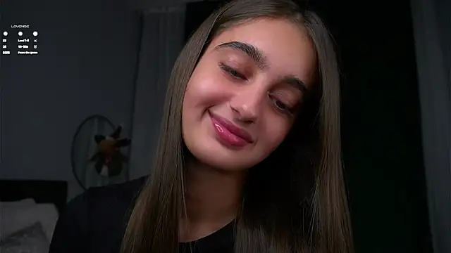 Snapshot of PiquingOgalala chatting on February 17, 1:02 am PiquingOgalala online show from February 17, 1:02 am