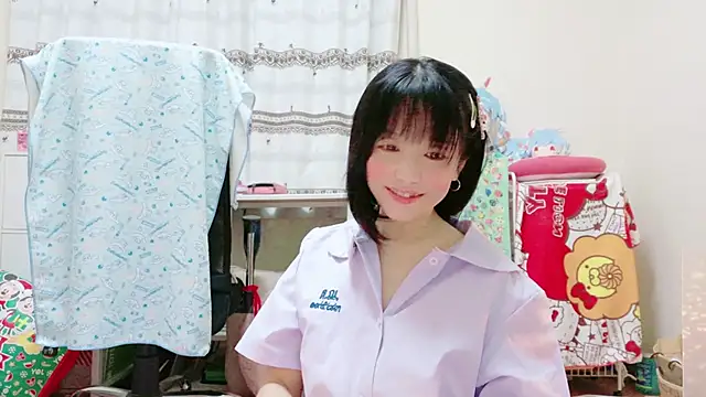 Snapshot of renapiyon8182 chatting on January 4, 7:34 pm renapiyon8182 online show from January 4, 7:34 pm