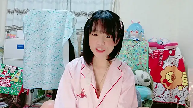 Snapshot of renapiyon8182 chatting on January 29, 7:43 pm renapiyon8182 online show from January 29, 7:43 pm