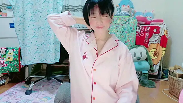 Snapshot of renapiyon8182 chatting on March 10, 7:29 pm renapiyon8182 online show from March 10, 7:29 pm