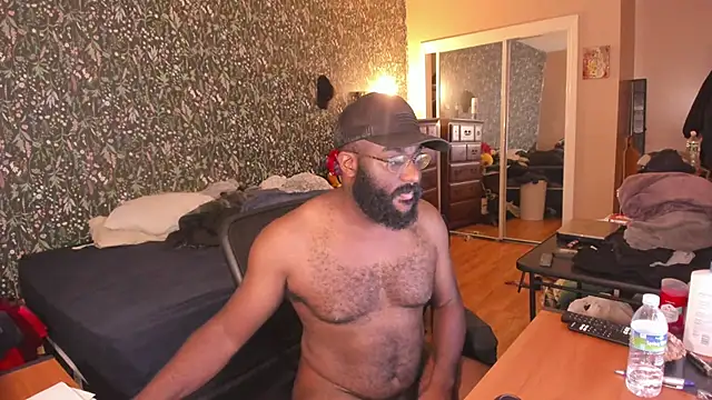 Snapshot of MrChuckDailyXXX chatting on July 12, 11:51 pm MrChuckDailyXXX online show from July 12, 11:51 pm