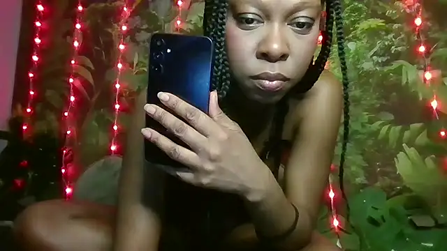 Snapshot of C0ffeecoolatte chatting on July 1, 12:51 pm C0ffeecoolatte online show from July 1, 12:51 pm