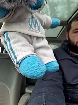 Snapshot of patoubaise chatting on January 19, 1:37 pm patoubaise online show from January 19, 1:37 pm