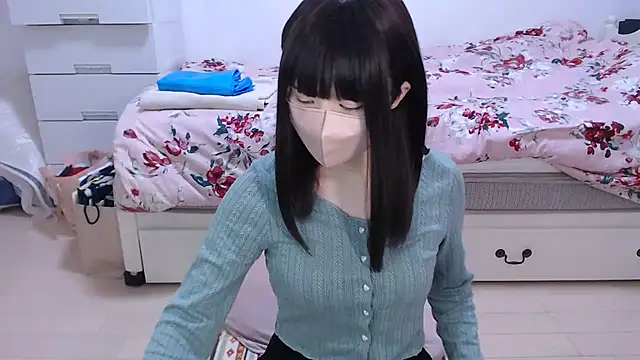 Snapshot of AMI___oO chatting on January 19, 10:19 am AMI oO online show from January 19, 10:19 am