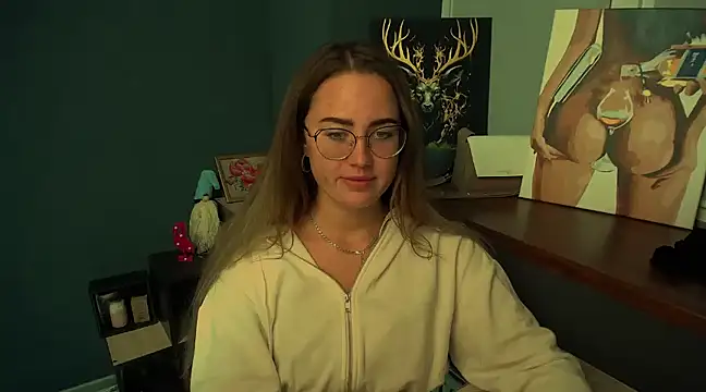 Snapshot of luxie_milady chatting on January 7, 5:09 pm luxie milady online show from January 7, 5:09 pm