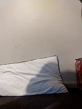 Steff8u online show from February 19, 9:33 pm