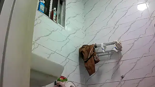 Snapshot of kisstoyousoon2024 chatting on March 18, 6:15 pm kisstoyousoon2024 online show from March 18, 6:15 pm