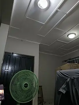 kisstoyousoon2024 online show from December 4, 9:12 pm