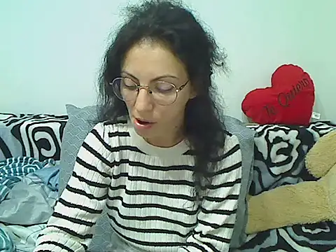 Emmatoo online show from April 15, 3:02 am