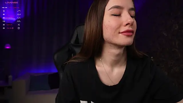 Amely Young online show from February 28, 4:43 am