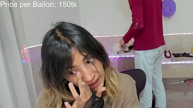 linnie  online show from September 22, 11:07 pm