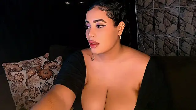 Emmacamille online show from February 27, 3:47 am