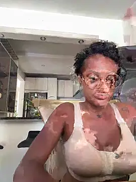 KyaraMiller online show from April 14, 9:43 pm