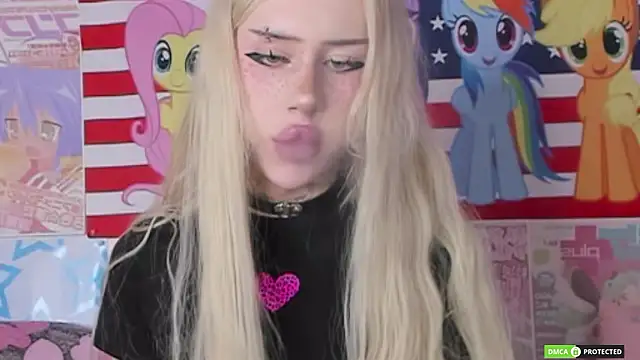 Snapshot of Joy_Barker chatting on February 20, 1:11 pm Joy Barker online show from February 20, 1:11 pm