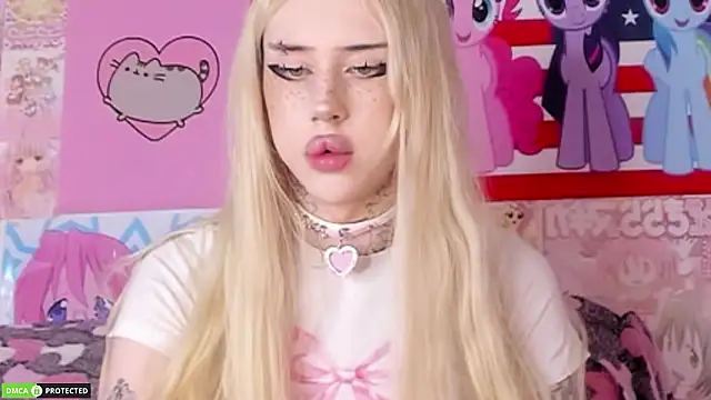 Snapshot of Joy_Barker chatting on March 2, 8:32 am Joy Barker online show from March 2, 8:32 am