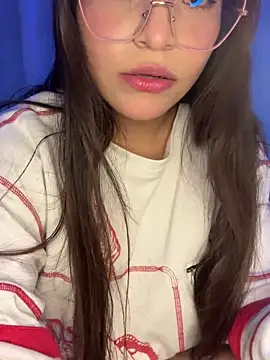 Snapshot of Lily_candy_X chatting on March 13, 5:11 am Lily candy X online show from March 13, 5:11 am