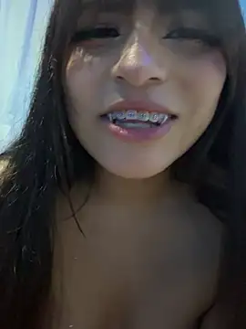 Snapshot of Lily_candy_X chatting on March 19, 4:25 am Lily candy X online show from March 19, 4:25 am