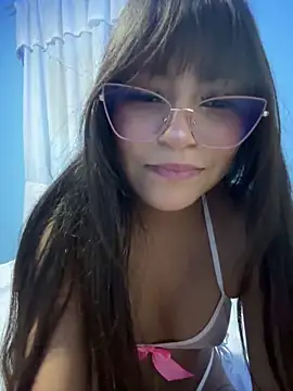 Snapshot of Lily_candy_X chatting on March 20, 5:02 am Lily candy X online show from March 20, 5:02 am