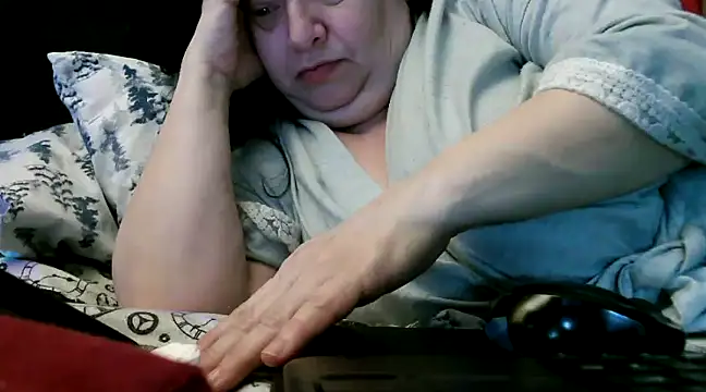 WHITEDAROSE online show from February 20, 6:46 pm