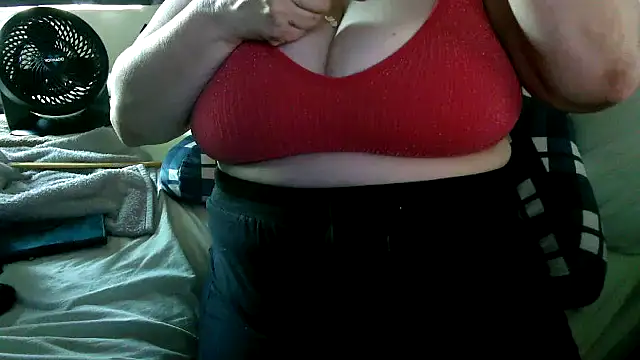 WHITEDAROSE online show from October 2, 9:33 pm