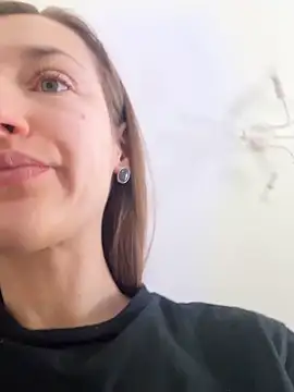 KateRedgar online show from March 6, 12:34 pm