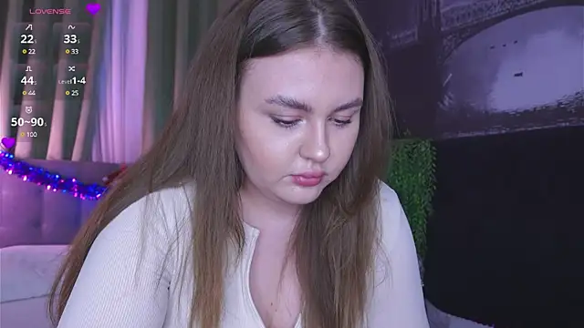 Mia  Peach online show from December 24, 4:11 am