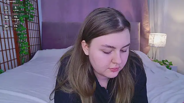 Mia  Peach online show from March 1, 1:29 pm