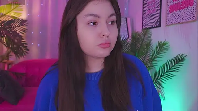 Mia  Peach online show from March 15, 9:05 pm