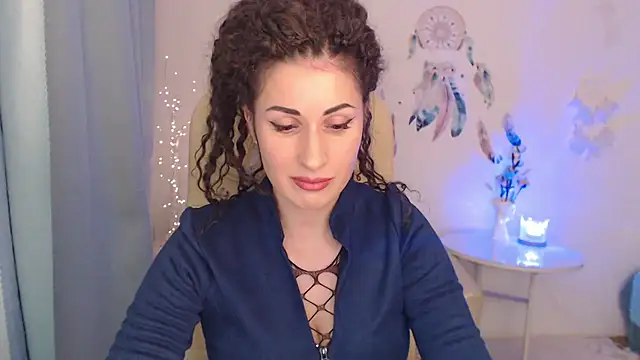 Snapshot of MaryMalory11 chatting on December 18, 4:28 pm MaryMalory11 online show from December 18, 4:28 pm