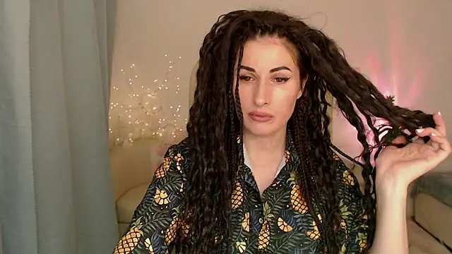 Snapshot of MaryMalory11 chatting on February 25, 4:31 pm MaryMalory11 online show from February 25, 4:31 pm
