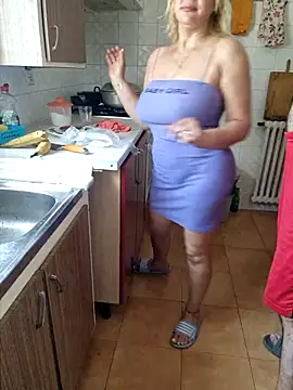 lamorbosa37 online show from July 14, 12:33 pm