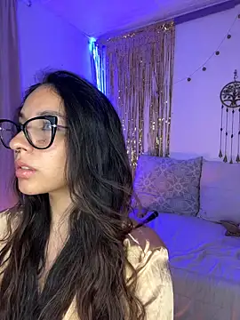 ThaliaRivera  online show from February 5, 1:58 am