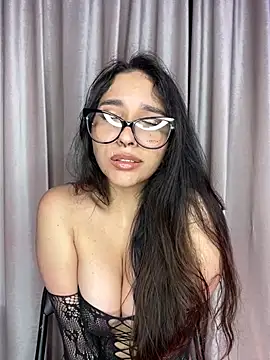 ThaliaRivera  online show from March 15, 2:03 am