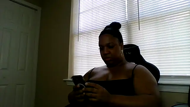 Badgirlbrittt online show from September 26, 3:05 pm