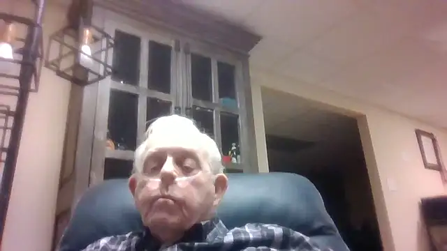 bootlegmanz online show from February 2, 3:22 pm