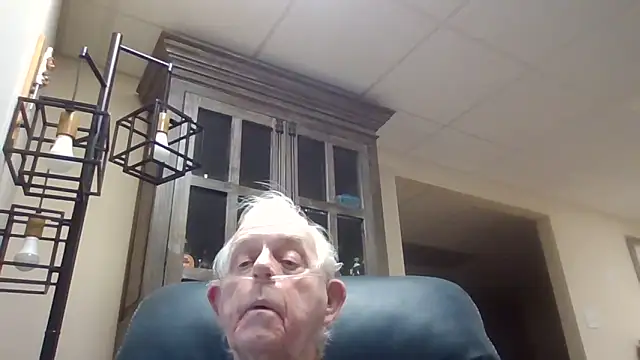 bootlegmanz online show from March 3, 9:53 pm