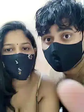 IND COUPLE1 online show from December 28, 7:00 am