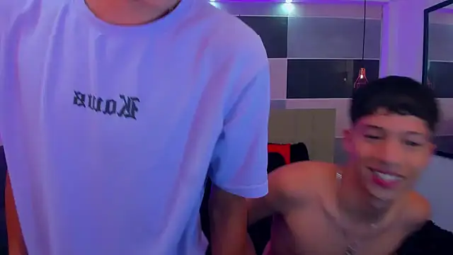 Juan Nd Steven online show from December 13, 4:43 am